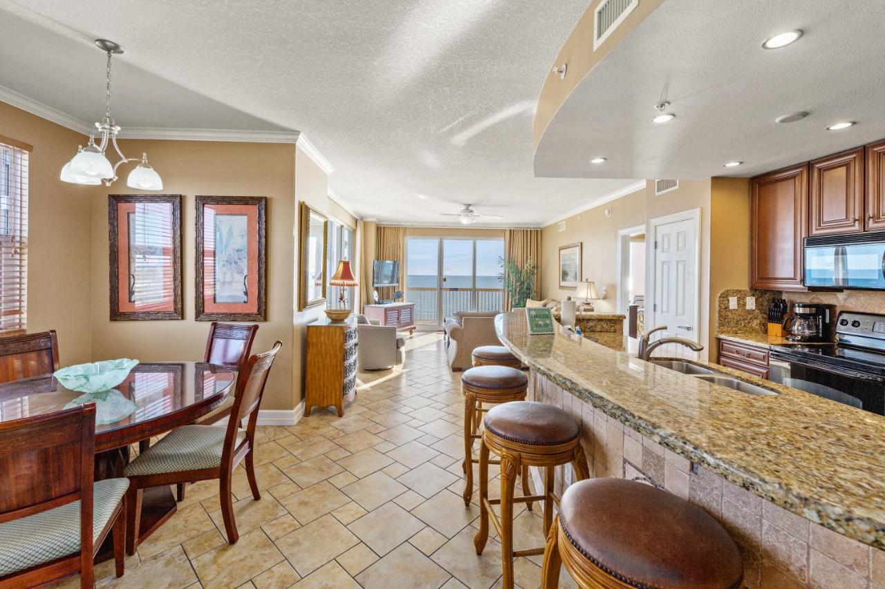 Gulf Front Master Bedroom! 2 Pools & Hot Tubs! Sleeps 8! Panama City Beach Exterior foto